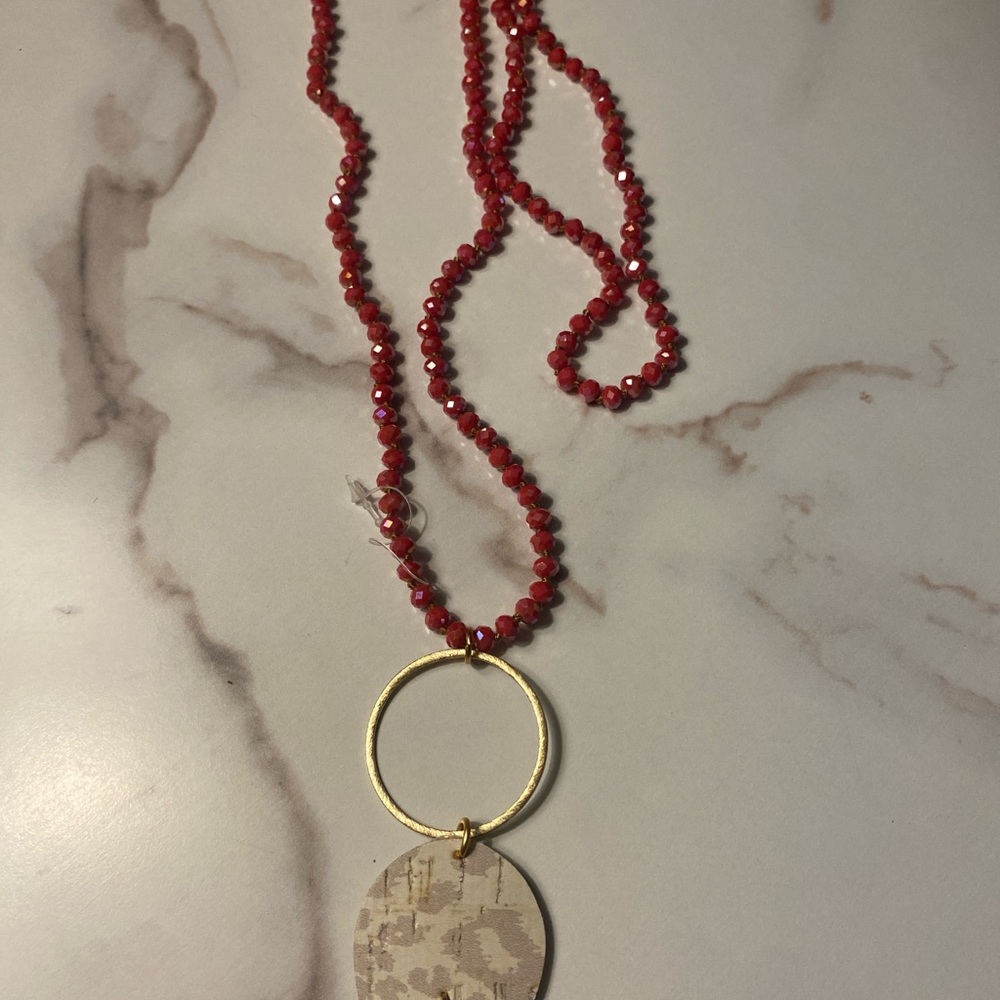 Elegant Red Beaded Necklace with Gold Accents